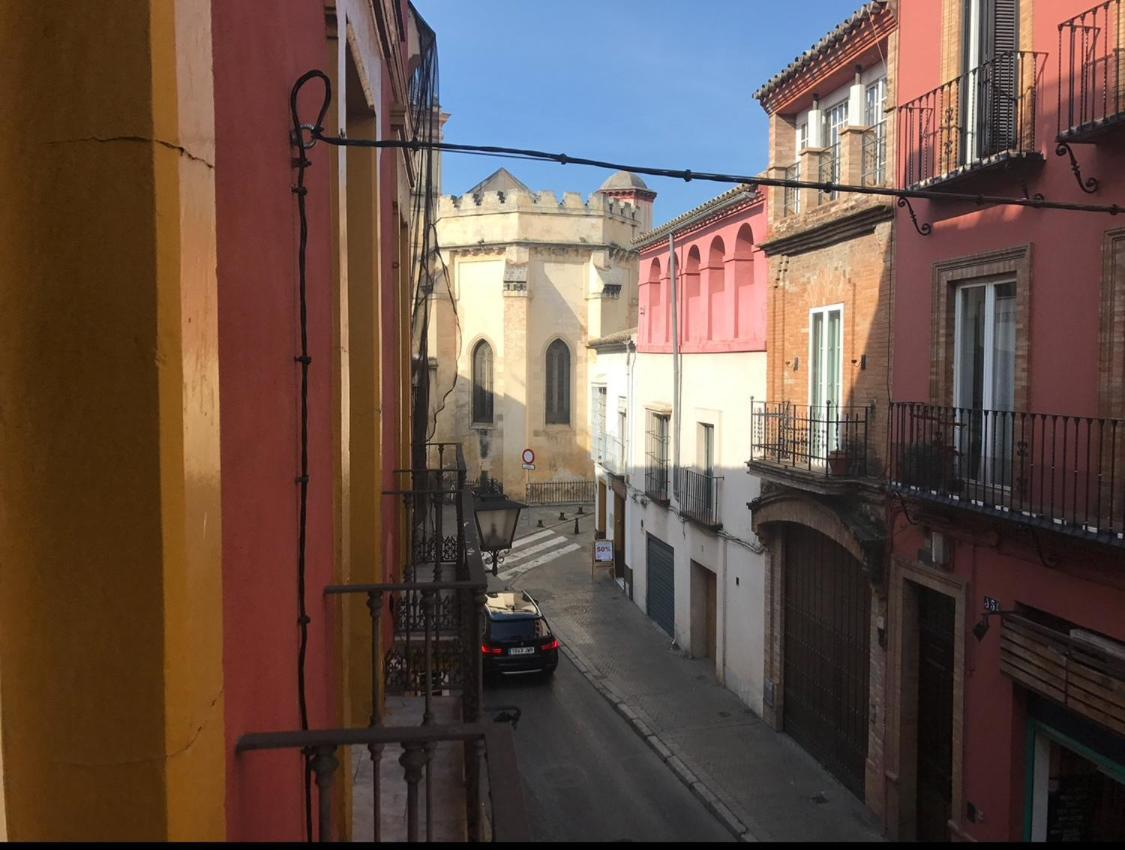 Sevilla Room, View To The City Luaran gambar